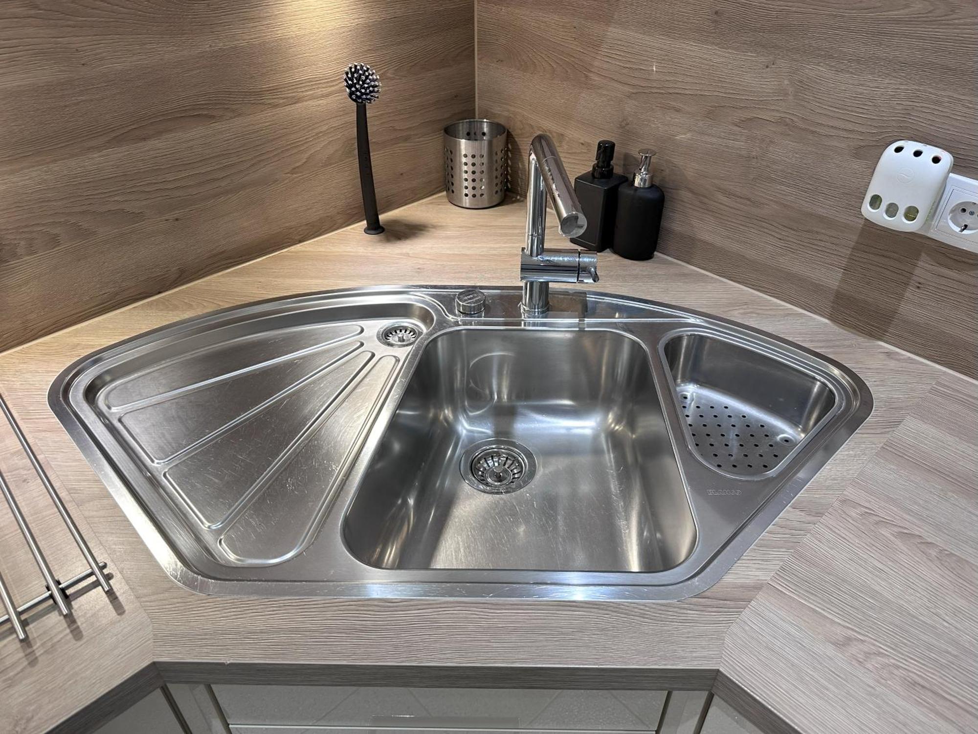 Village Vista Penthouse ヴェッセリンク エクステリア 写真