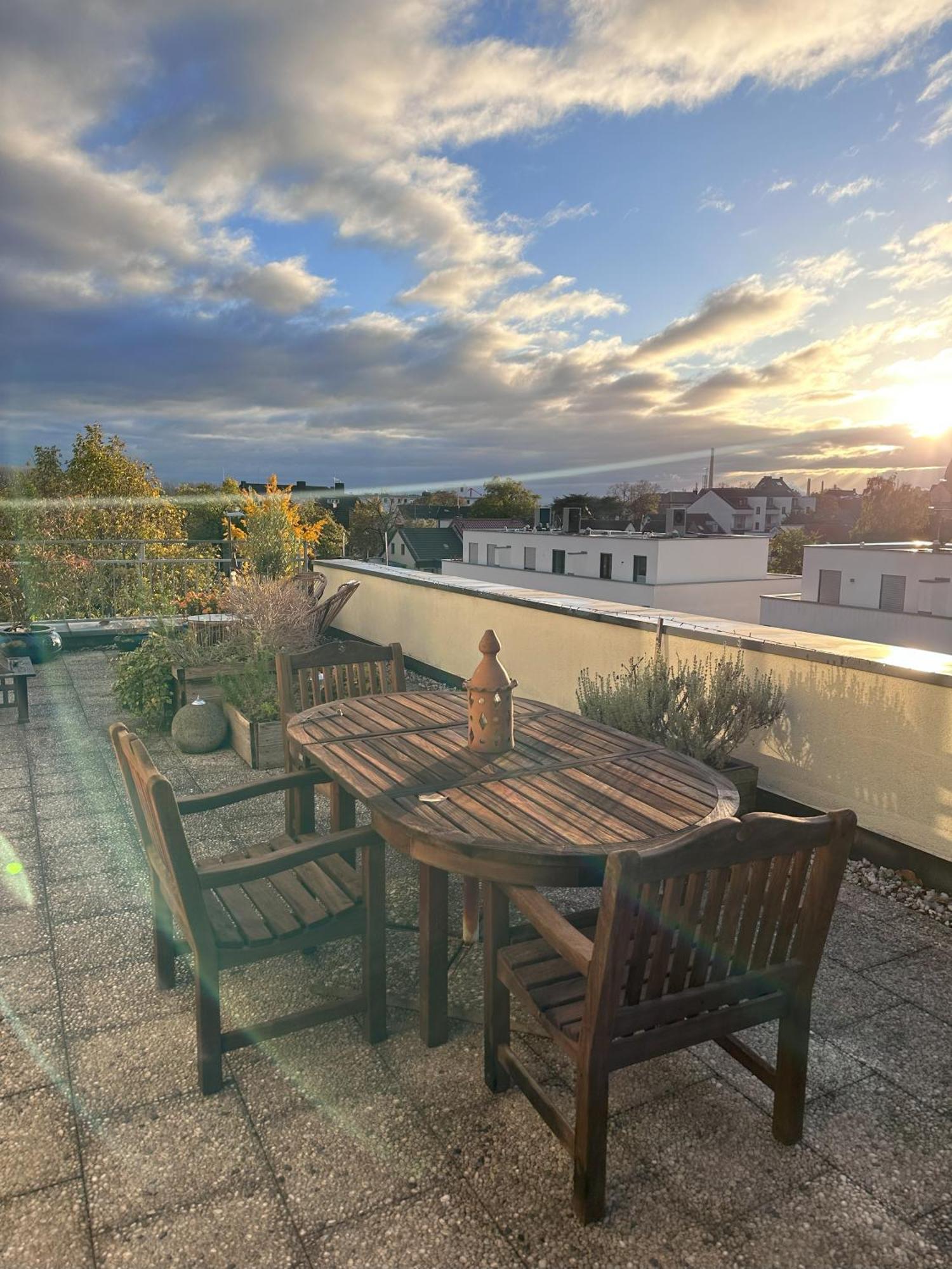 Village Vista Penthouse ヴェッセリンク エクステリア 写真