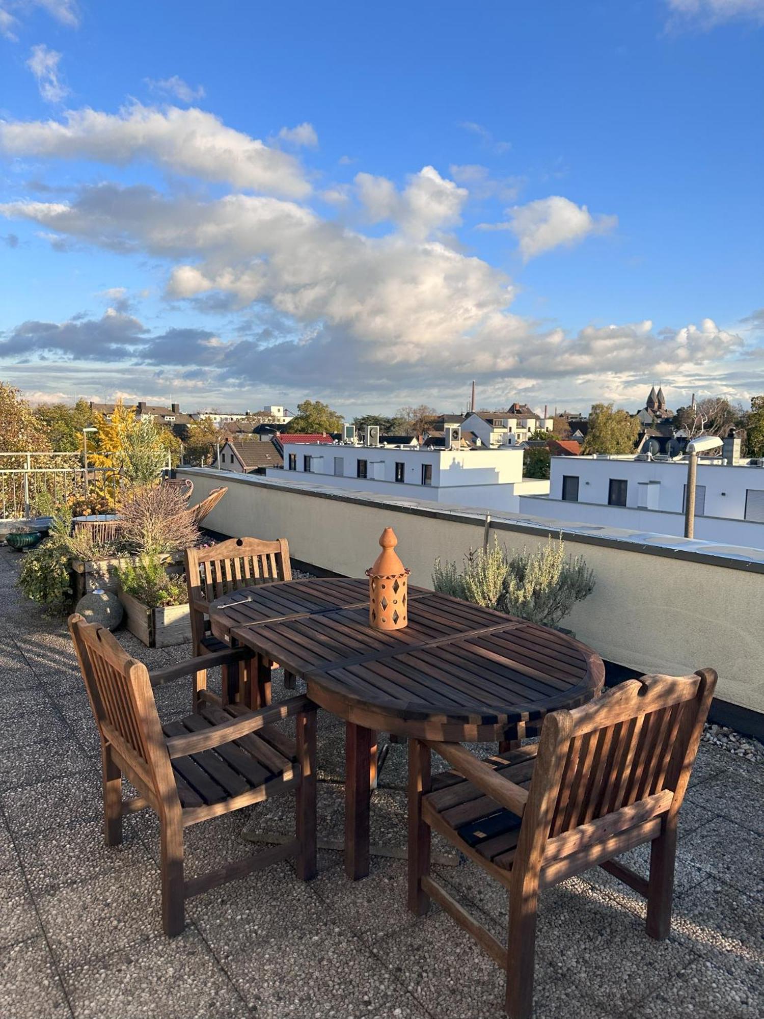 Village Vista Penthouse ヴェッセリンク エクステリア 写真